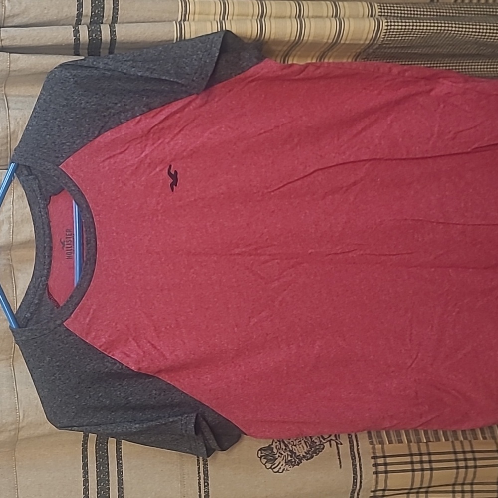 Hollister tee-shirt